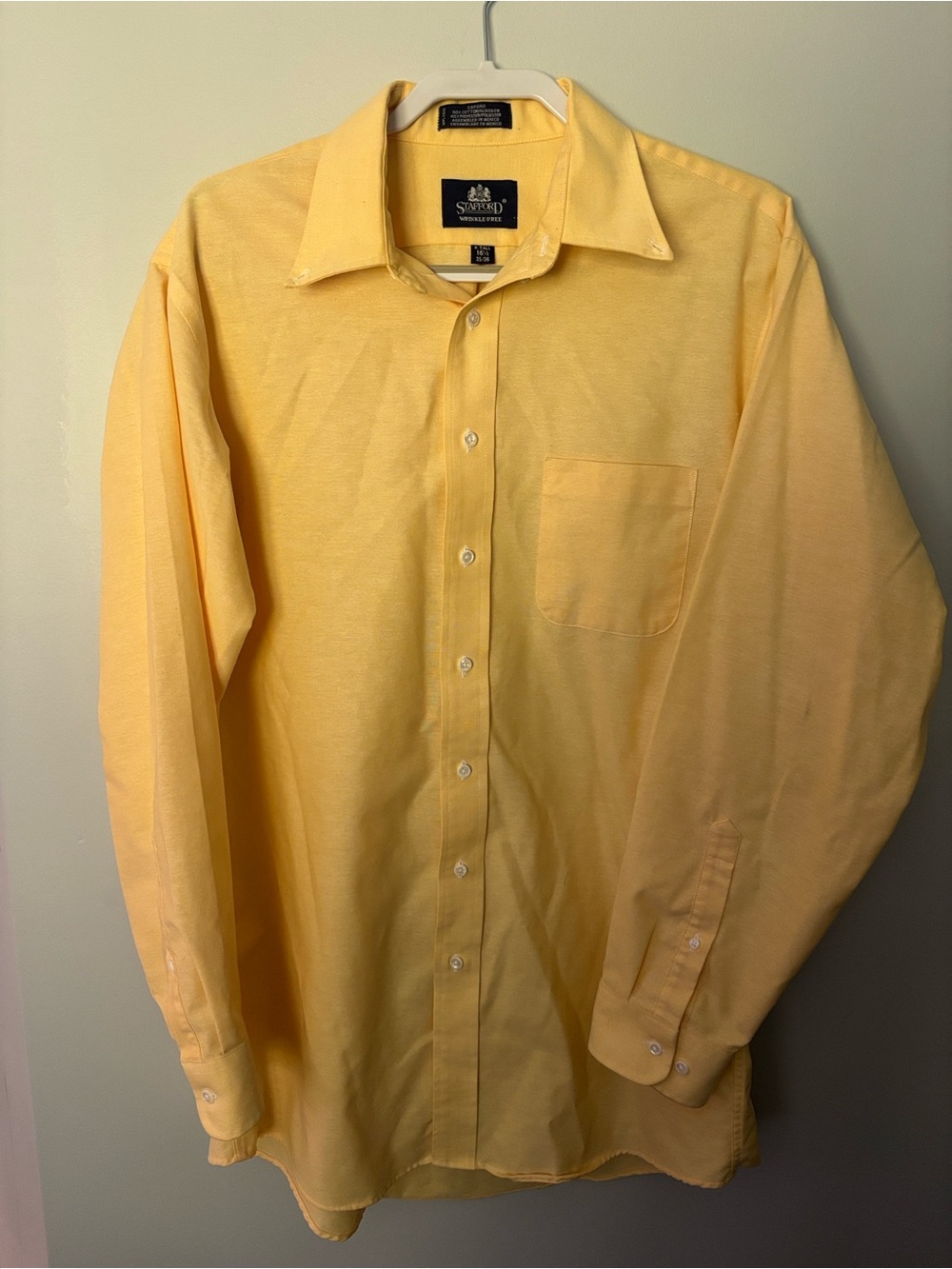 Stafford Men's Yellow Long-Sleeve Dress Shirt